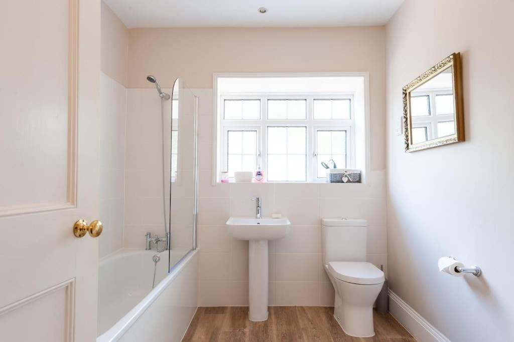 Firs Sleeps 15 Stunning Country House With Hot Tub Sudbourne Luaran gambar