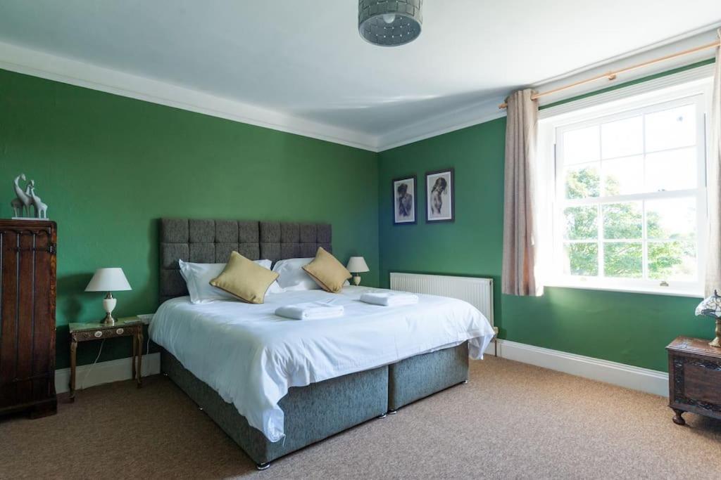 Firs Sleeps 15 Stunning Country House With Hot Tub Sudbourne Luaran gambar